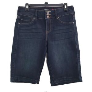 💗Torrid💗 Blue Jean Shorts Classic 3 Button Denim Style Size 14